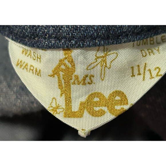 Ms. Lee Women's Denim Blue Jean Two Button Blazar/Jacket Side Pockets Size 11/12 - Picture 4 of 4